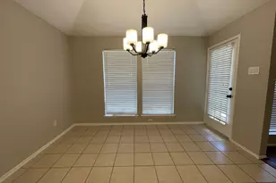 1405 High Crest Dr, Mansfield, TX 76063 - Photo 5
