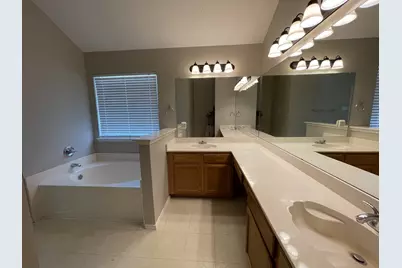 1405 High Crest Drive, Mansfield, TX 76063 - Photo 7