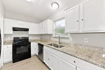 130 Creek Cove Drive, Dallas, TX 75217 - Photo 5