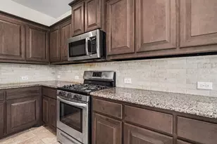 729 Rebecca Ln, Saginaw, TX 76131 - Photo 11