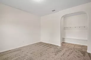 729 Rebecca Ln, Saginaw, TX 76131 - Photo 17