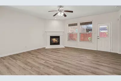 729 Rebecca Lane, Saginaw, TX 76131 - Photo 7