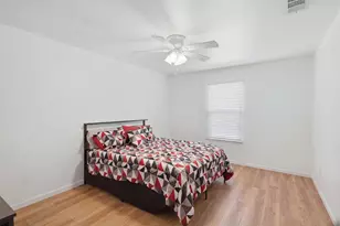 7208 Van Natta Ln, Fort Worth, TX 76112 - Photo 17
