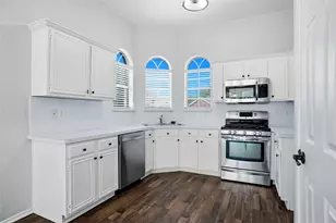 910 York St, Forney, TX 75126 - Photo 7