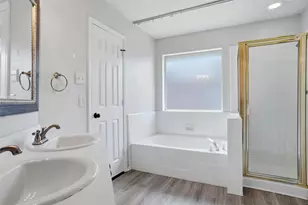 910 York St, Forney, TX 75126 - Photo 11