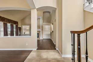 4145 Cobblestone Dr, Carrollton, TX 75007 - Photo 5