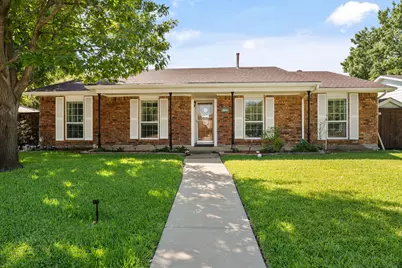 1813 Dodge Trail, Grand Prairie, TX 75052 - Photo 1