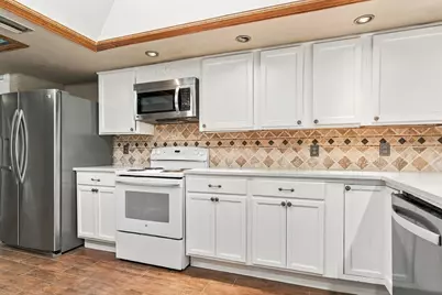 1813 Dodge Trail, Grand Prairie, TX 75052 - Photo 7