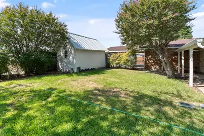 1813 Dodge Trail, Grand Prairie, TX 75052 - Photo 27