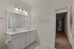 8028 Hickory Branch Dr, Frisco, TX 75034 - Photo 17