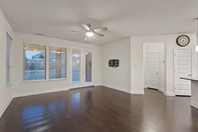 8028 Hickory Branch Drive, Frisco, TX 75034 - Photo 5