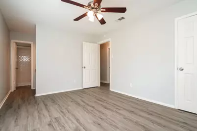 3426 Hacienda Drive, Dallas, TX 75233 - Photo 9
