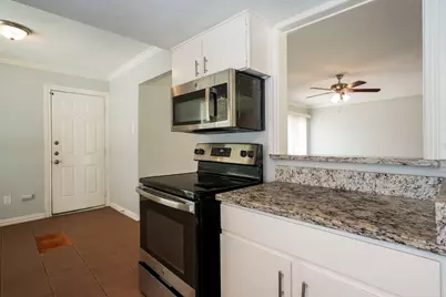 3426 Hacienda Drive, Dallas, TX 75233 - Photo 5