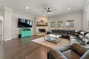 2533 Lime Ct, Burleson, TX 76028 - Photo 21