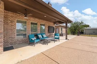 2533 Lime Court, Burleson, TX 76028 - Photo 35