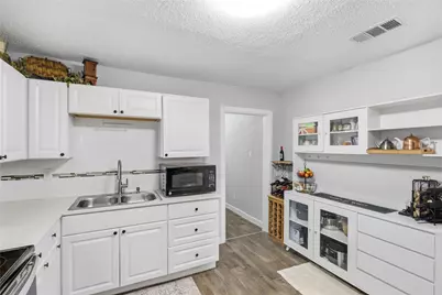 5113 Cottey Street, Fort Worth, TX 76105 - Photo 11