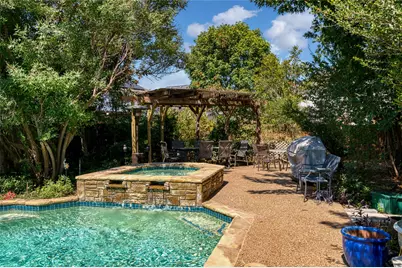 5829 Echo Bluff Drive, Haltom City, TX 76137 - Photo 33