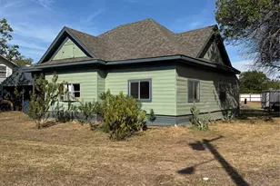 102 N 6th Street W, Dawson, TX 76639 - Photo 3