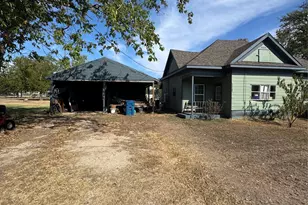 102 N 6th Street W, Dawson, TX 76639 - Photo 9