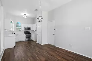 910 York St, Forney, TX 75126 - Photo 5