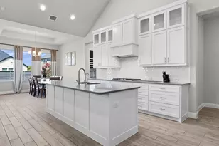 7025 Central Ct, Little Elm, TX 76227 - Photo 3