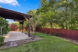 9209 Glen Falls Ln, Denton, TX 76210 - Photo 31