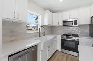 621 Truman St, Arlington, TX 76011 - Photo 9