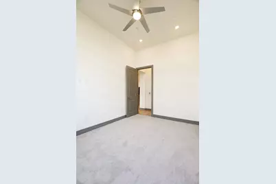 2700 Old Denton Road #1054, Carrollton, TX 75007 - Photo 11