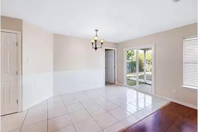 5666 Hunters Bend Lane, Dallas, TX 75249 - Photo 9