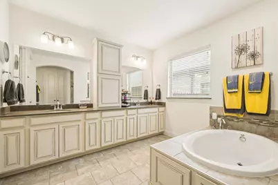 15012 Lions Back Cove, Fort Worth, TX 76262 - Photo 23