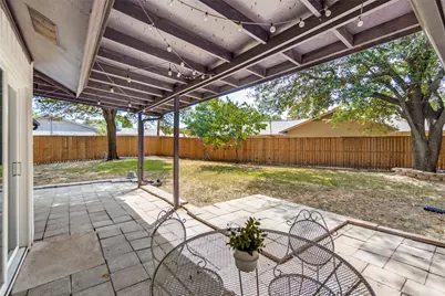 9038 Flicker Lane, Dallas, TX 75238 - Photo 23