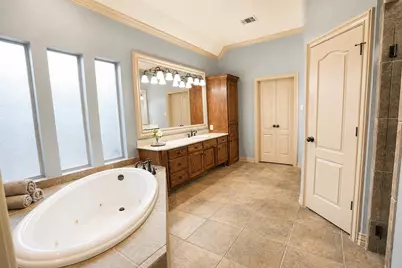 7603 Douglas Lane, North Richland Hills, TX 76182 - Photo 19