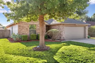 2721 Carten St, Fort Worth, TX 76112 - Photo 1