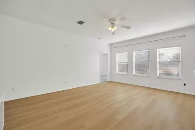 2721 Carten Street, Fort Worth, TX 76112 - Photo 9