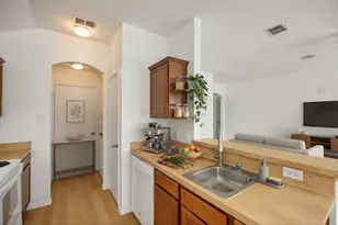 2721 Carten St, Fort Worth, TX 76112 - Photo 15