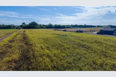 4401 Fox Street, Cleburne, TX 76033 - Photo 21