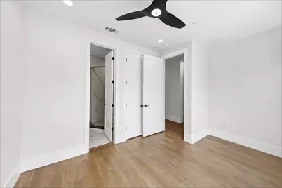 408 Rayner Avenue, Fort Worth, TX 76111 - Photo 15