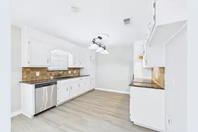 4900 Ridgeline Drive, Arlington, TX 76017 - Photo 9
