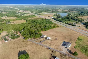 1209 Maple St, Honey Grove, TX 75446 - Photo 3