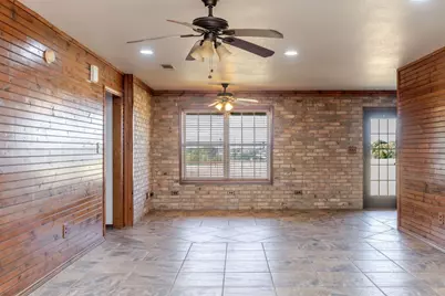 1209 Maple Street, Honey Grove, TX 75446 - Photo 9
