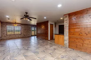 1209 Maple St, Honey Grove, TX 75446 - Photo 5