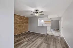 66 W Mountain Creek Dr, Grand Prairie, TX 75052 - Photo 3