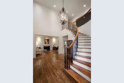 5709 Seville Court, Plano, TX 75093 - Photo 3
