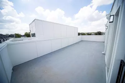 2804 Weisenberger Street #233, Fort Worth, TX 76107 - Photo 17