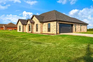 461 S Fm 196, Blossom, TX 75416 - Photo 3