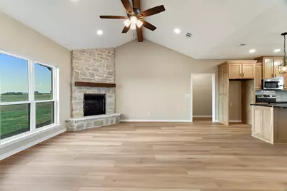 461 S Fm 196, Blossom, TX 75416 - Photo 5