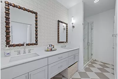 2310 N Fitzhugh Avenue #40, Dallas, TX 75204 - Photo 9