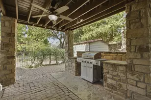 210 Chinaberry Way, Coppell, TX 75019 - Photo 37