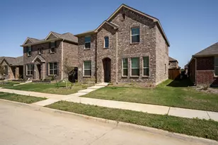 2349 Opaline Dr, Little Elm, TX 76227 - Photo 3