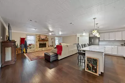 4101 Newport Bay Court, Granbury, TX 76049 - Photo 5